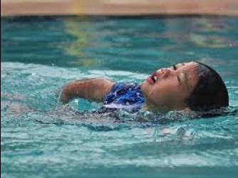 Swimming lessons by Fast and Easy Swimming Academy