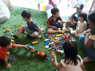 LEGO Duplo Play Class by Kinderia