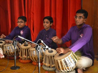 Kunnakol + Mirdhangam class by Sangeetha Swara Laya