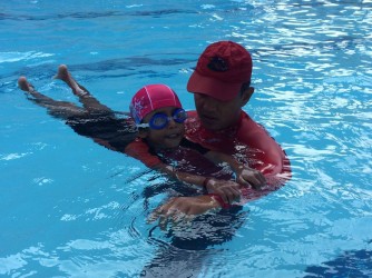 Swimming Lessons by Super Crab Swimming Academy