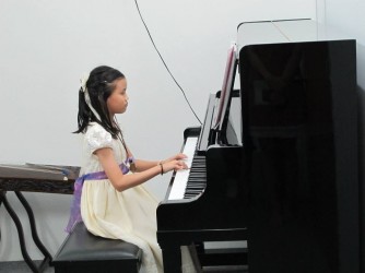 Piano Class for Kids by Waltz Music Academy